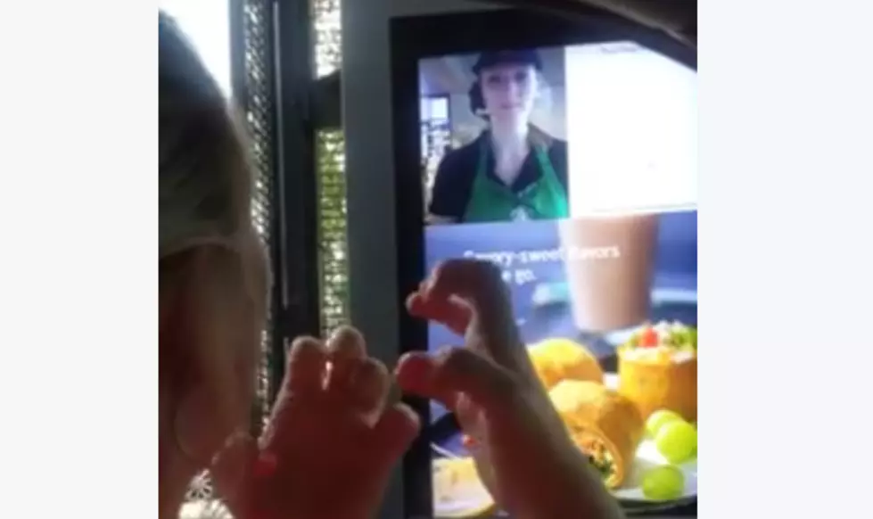 Florida Starbucks Drive Thru Offers Sign Language for the Deaf