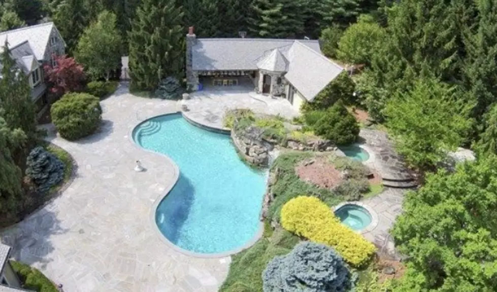 Go Inside Rosie O’Donnell’s $6 Million NJ Home