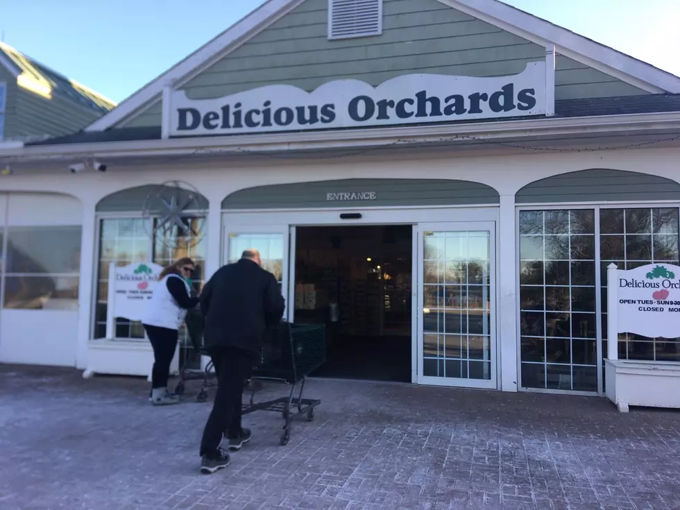 Delicious Orchards Helps Ashley Lauren Foundation