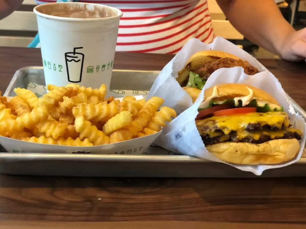 Join Nicole At Freehold Raceway Mall’s Shake Shack Pop-Up Event