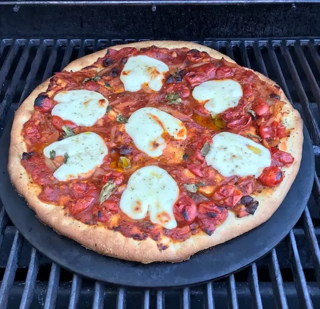 Gino D&#8217;s World Famous Grilled Pizza