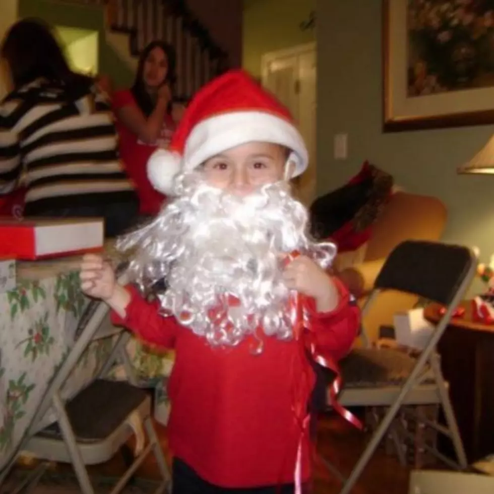 Middletown Man’s Christmas Spirit Will Bring a Tear to Your Eye