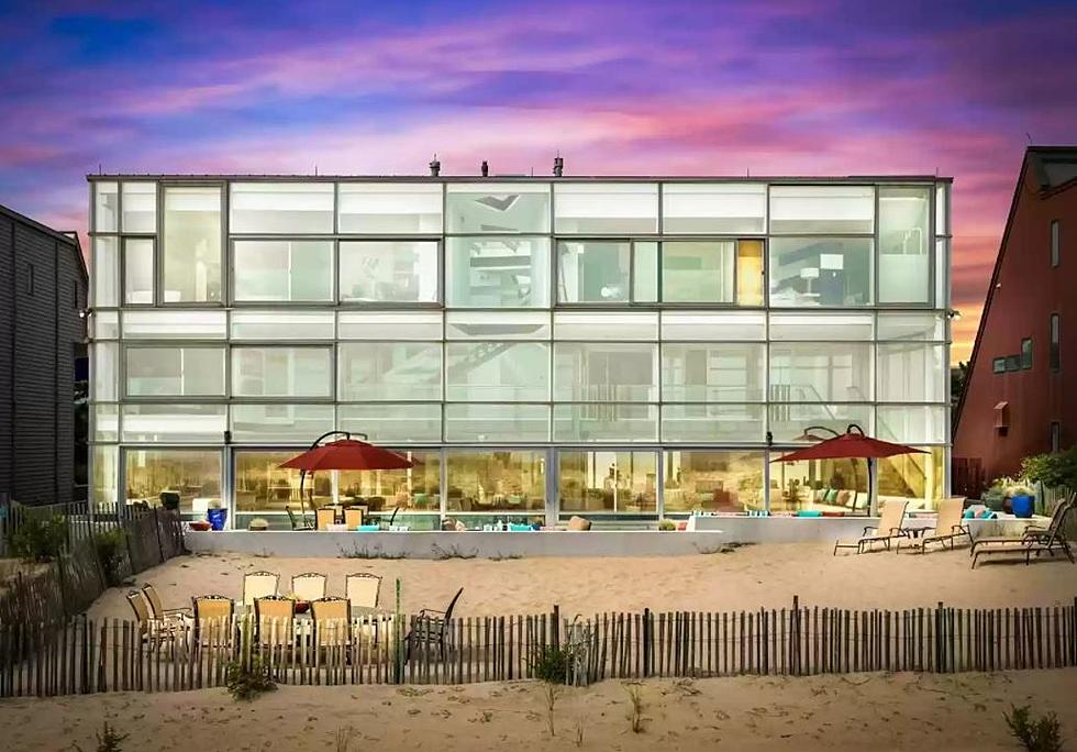 Explore the Most Unique and Revealing Beach House in New Jersey