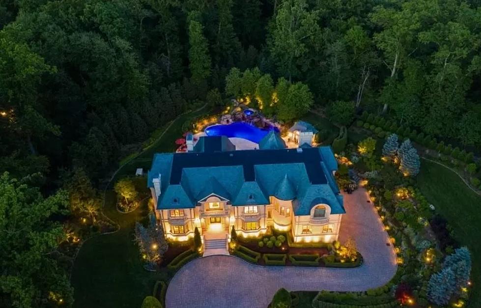 The New Jersey Mansion that Won’t Sell Because it’s too Stunning to Live in