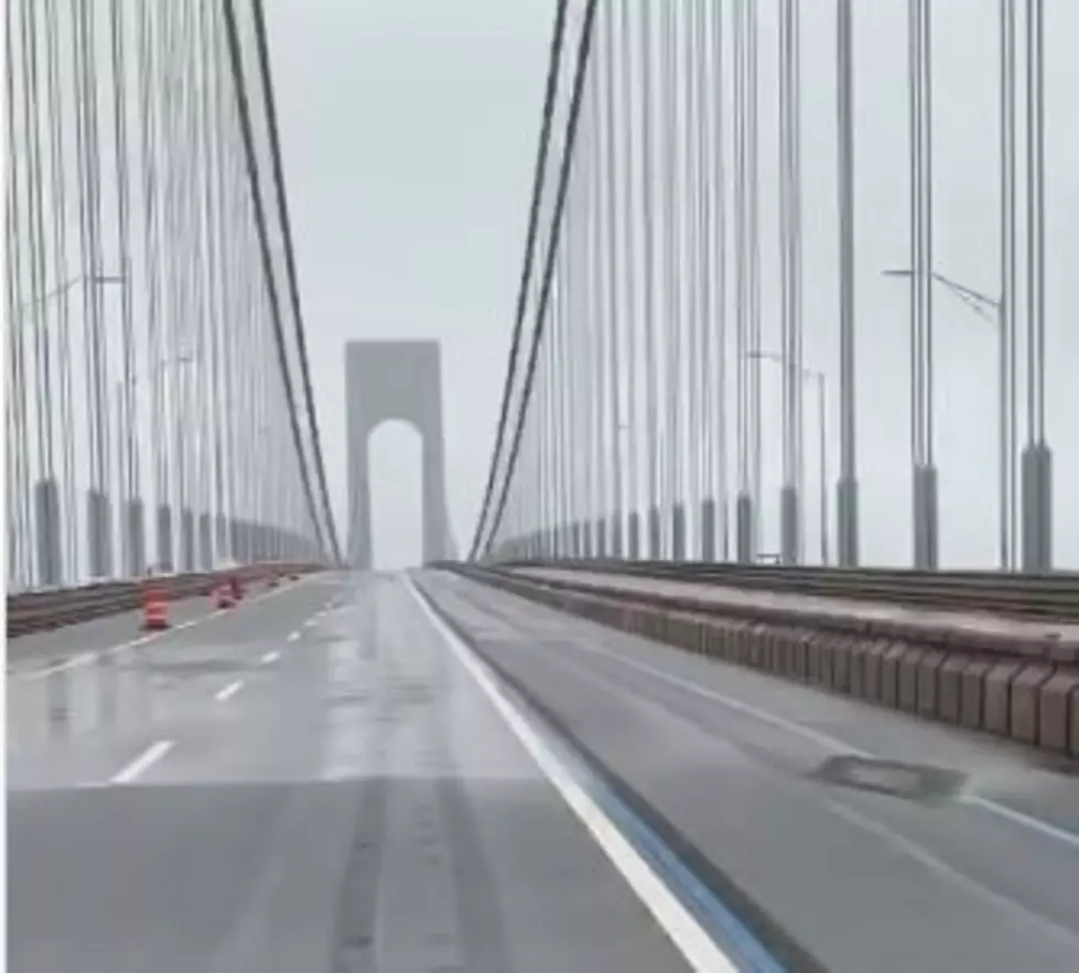 Popular New York Bridge Shifts in the Dangerous High Winds