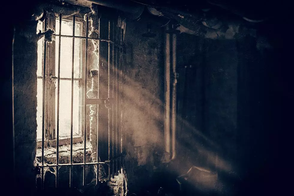 Actively Haunted New Jersey Prison Is Open For Tours