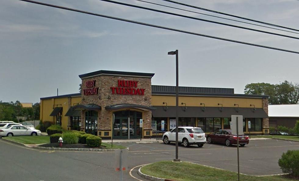 Howell Ruby Tuesday Suddenly Closes, Surprising Staff