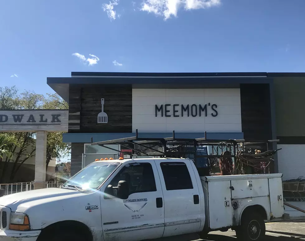 Meemom's In Brick Plaza Is Officially Open
