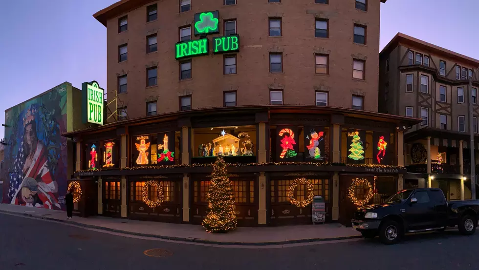 Have You Ever Seen The Christmas Pub in Atlantic City ? [VIDEO]