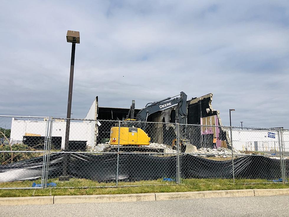What's Going on at the Bayville ShopRite Plaza? 