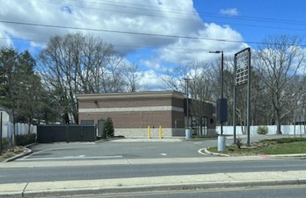 Still No Tenant in the Former 7-11 on Fischer Blvd in Toms River, NJ