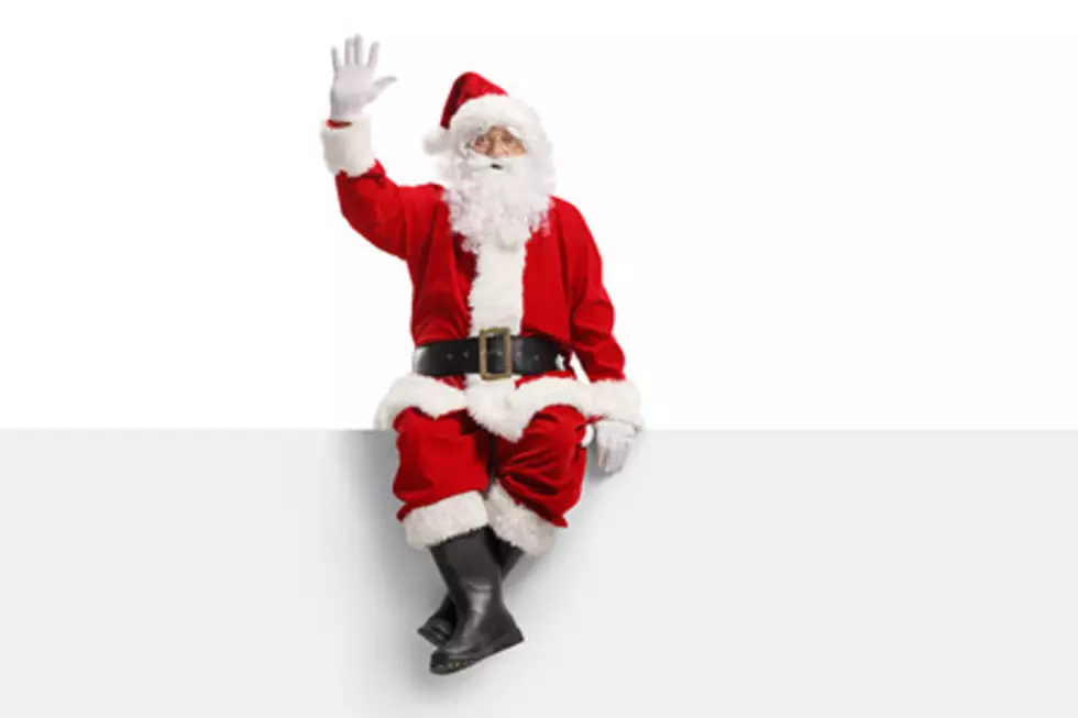 Santa! The Big, Jolly Man is Coming to the Freehold Raceway Mall