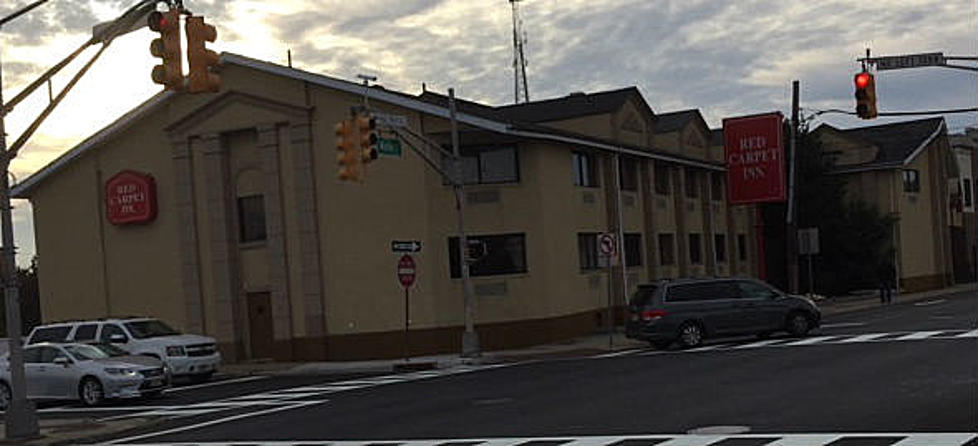 15 collared in downtown Toms River hotel in drug. warrant raid