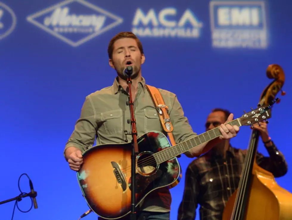 Country Superstar Josh Turner Set to Release First Book