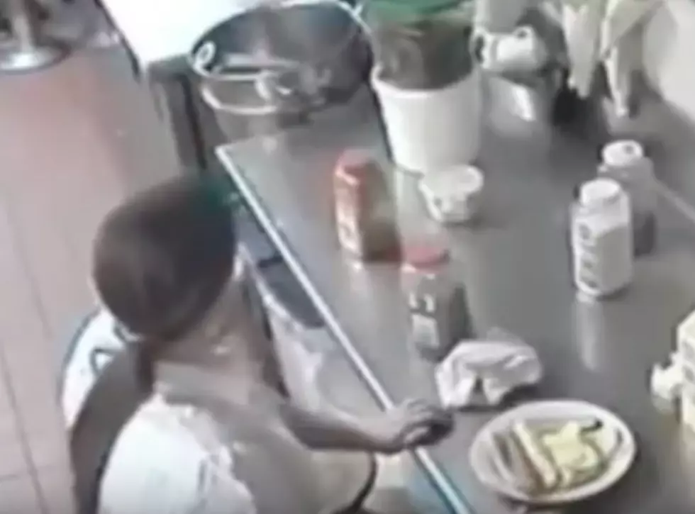 Waitress Sticks Hot Dog Where The Sun Don&#8217;t Shine [VIDEO]