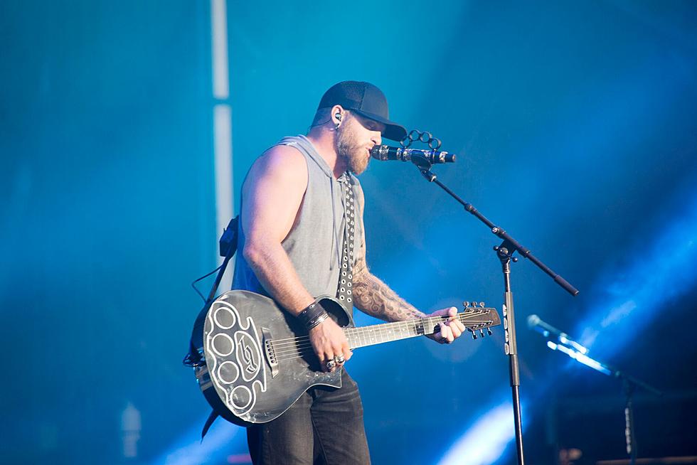 Brantley Gilbert Fans ‘Lived It Up’ on the Atlantic City Beach