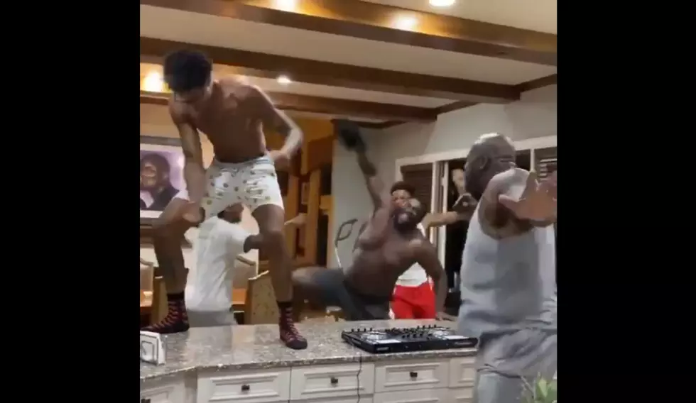 Shaq and Company Jamming Out To Locash Is the Funniest Thing You’ll See Today
