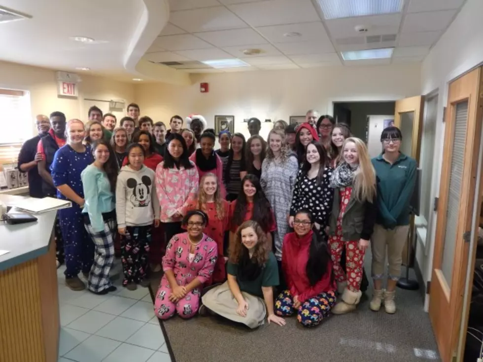 Atlantic Christian High School Makes It a Christmas to Remember