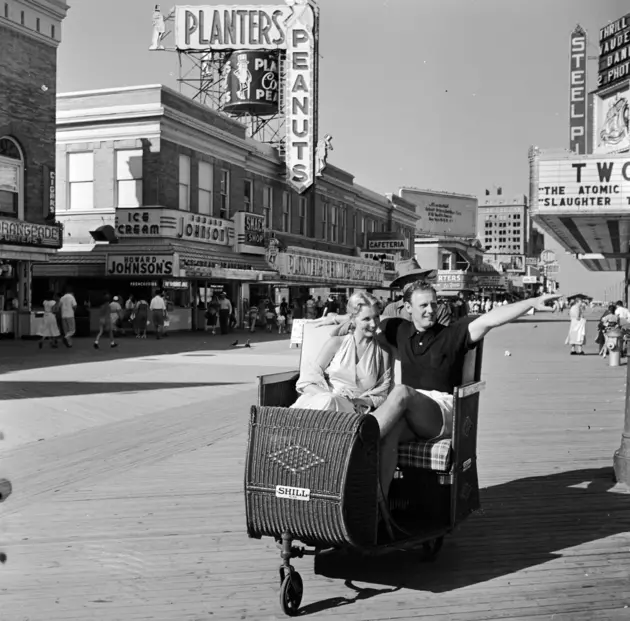 Lite Rock Flashback &#8211; Take a Look at the Atlantic City Boardwalk Back in the 1960&#8217;s