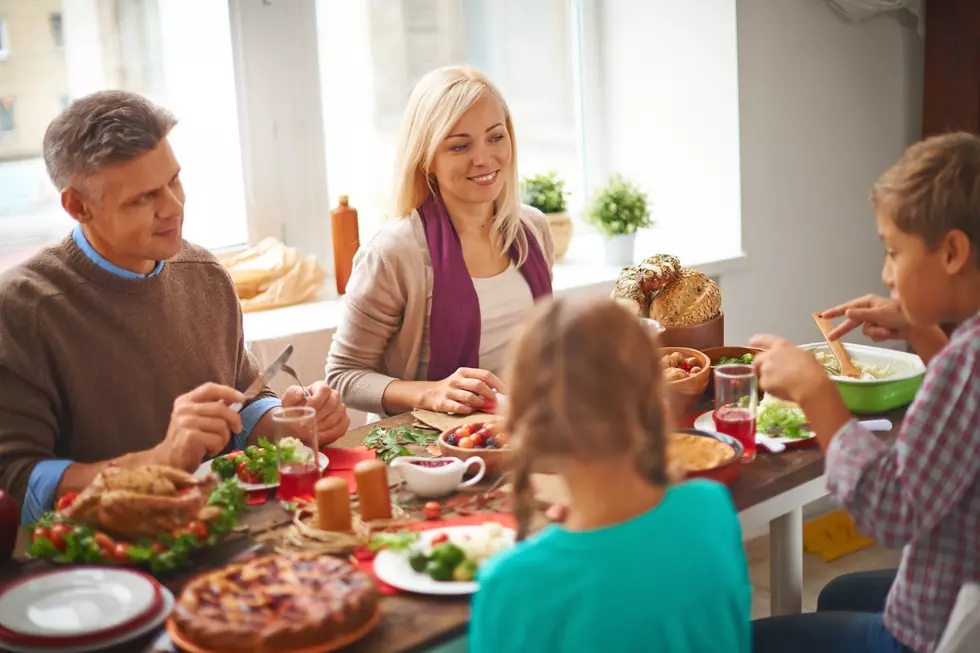 Just in Time to Carve the Turkey…It’s Eat Smart Month [WATCH]