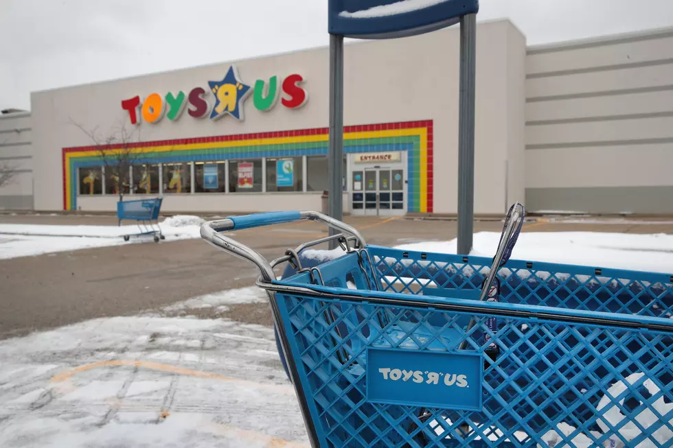 What to Do With Your Toys 'R' Us Gift Cards