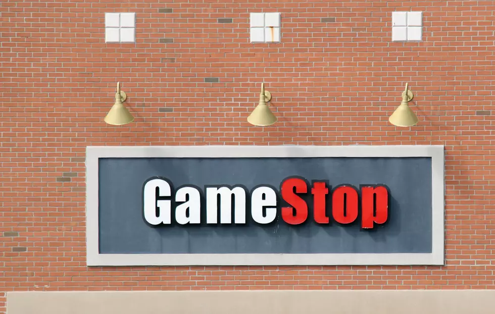 GameStop Closing Up to 450 Locations This Year