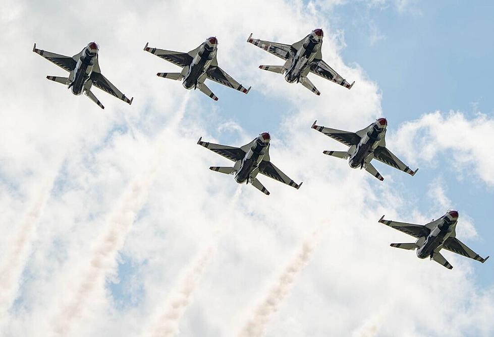 Air Force Thunderbirds Warmup is Exhilarating [VIDEO]