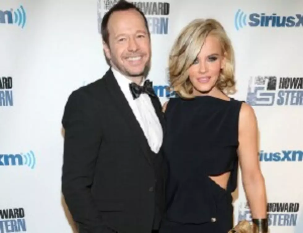 Jenny McCarthy and Donnie Wahlberg Engaged [VIDEO]