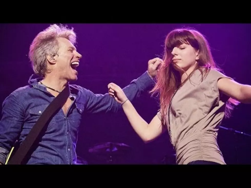 Jon Bon Jovi Dances with His Daughter on Stage