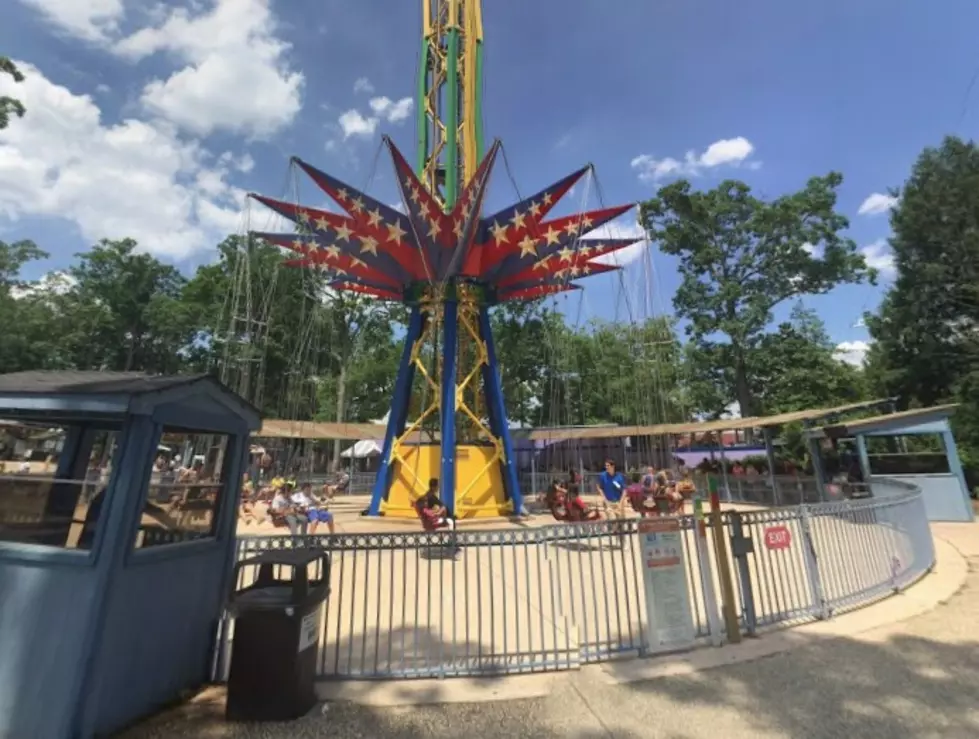 Six Flags Ride Breaks Down, Leaves People Stranded Mid-Air