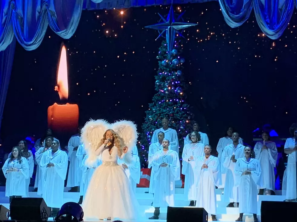Stockton's Gospel Choir Sings with Mariah Carey in Atlantic City