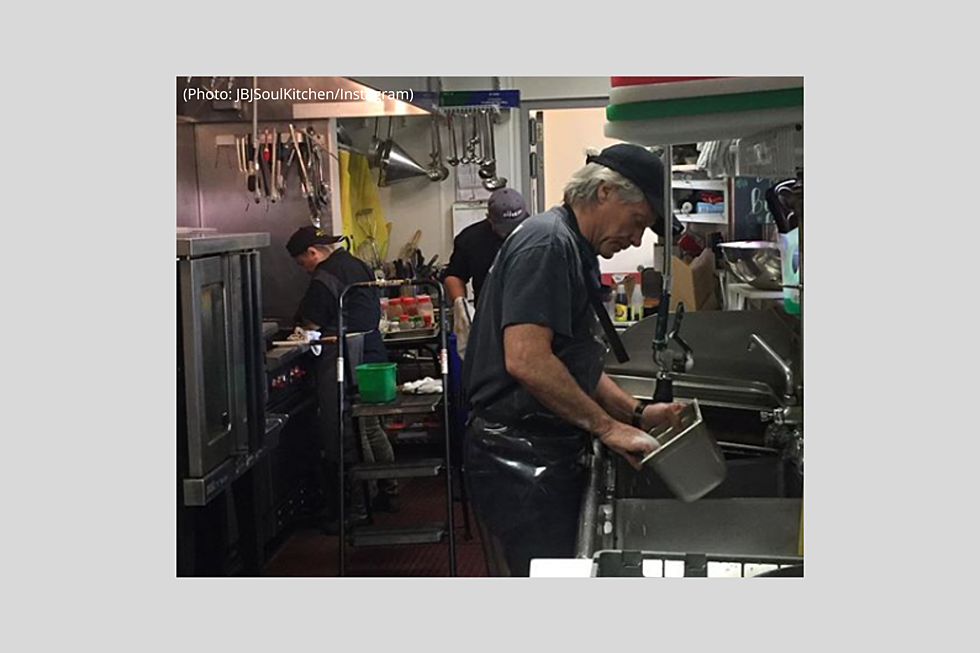 Jon Bon Jovi Washes Dishes at His Soul Kitchen Amid Coronavirus
