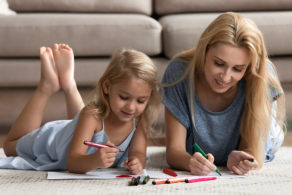 We Want Your Kids to Get Creative for Our ‘Draw Your Mom’ Contest