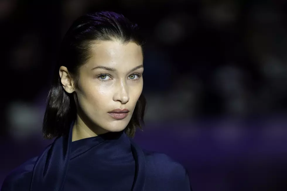 Model Bella Hadid Spotted in New Jersey Getting Burgers and Ice Cream