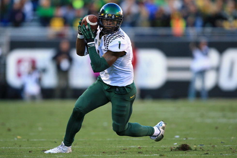 Eagles Third Rounder Josh Huff Inks a Four-Year Deal