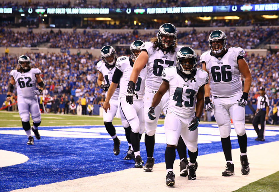 Eagles Rally Past Colts