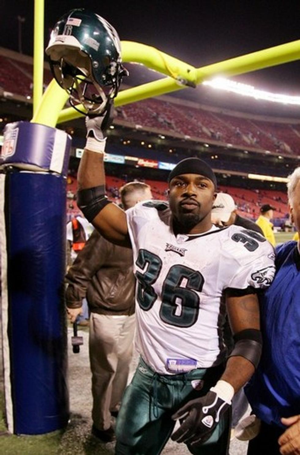 Brian Westbrook, Baughan to Be Inducted Into Eagles Hall of Fame