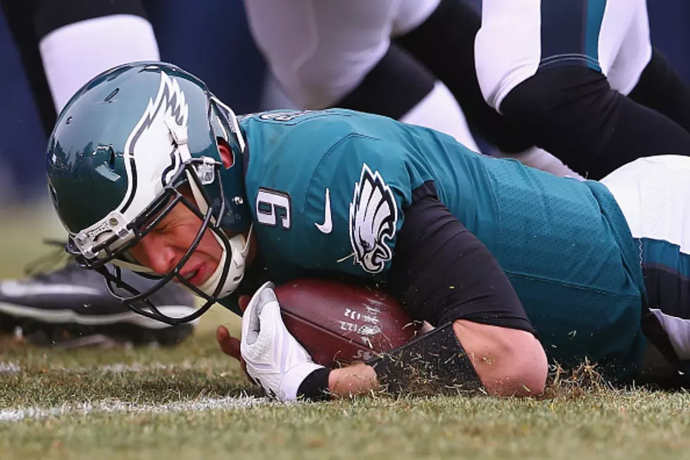 First and 10: Eagles Limp into Playoffs