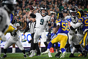 Eagles Stun the Rams; Playoff Hopes Remain Alive