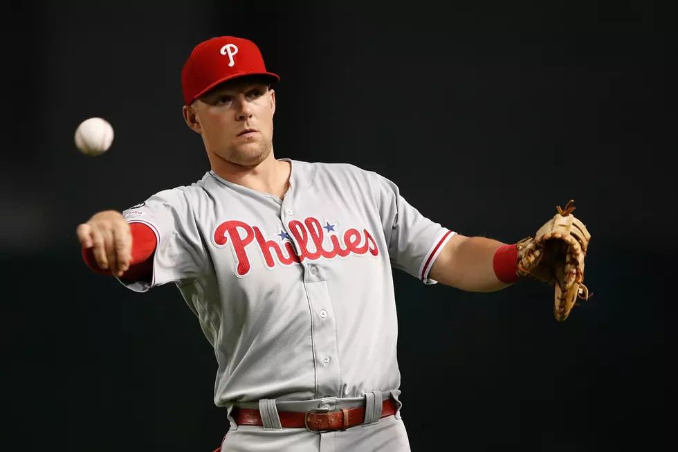 Sports Talk with Brodes: Phillies Fall 5-4 &#038; Rhys Hoskins With a COSTLY Error!