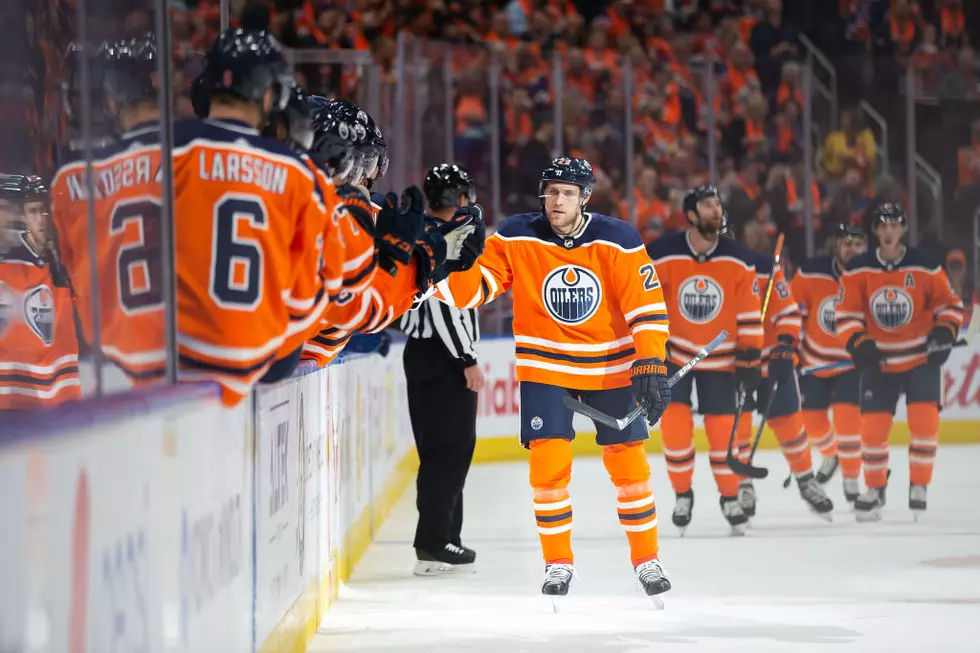 Draisaitl, McDavid Lead Oilers to Rout of Flyers