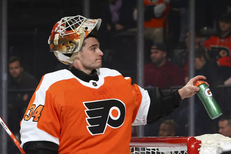 Flyers Re-Sign G Alex Lyon to 1-Year Deal