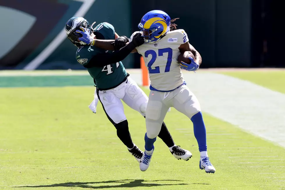 Eagles Fall to 0-2 With Ugly Loss to Rams
