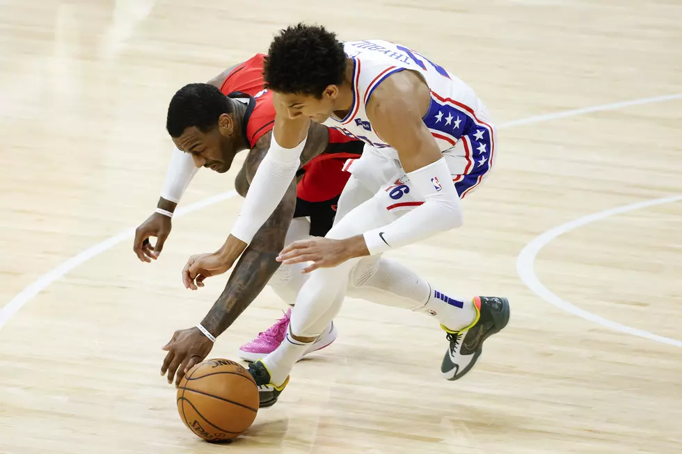 Sixers Nearly Blow Big Lead, Hang on to Beat Rockets