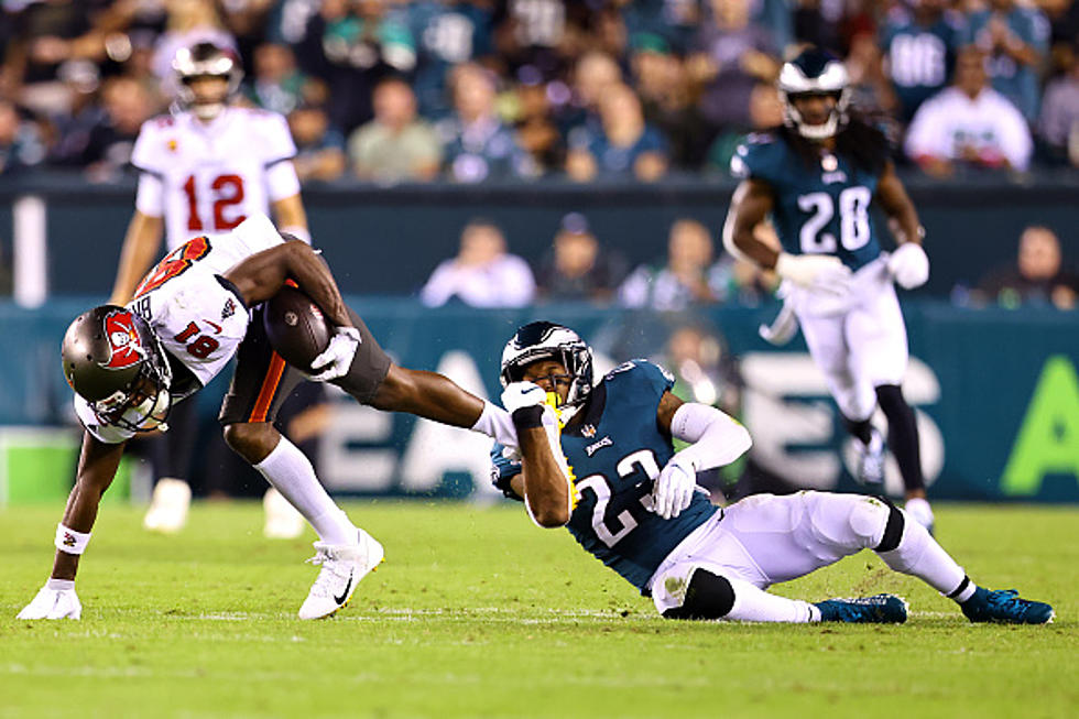 Dave Weinberg’s Bucs-Eagles 2-Minute Drill