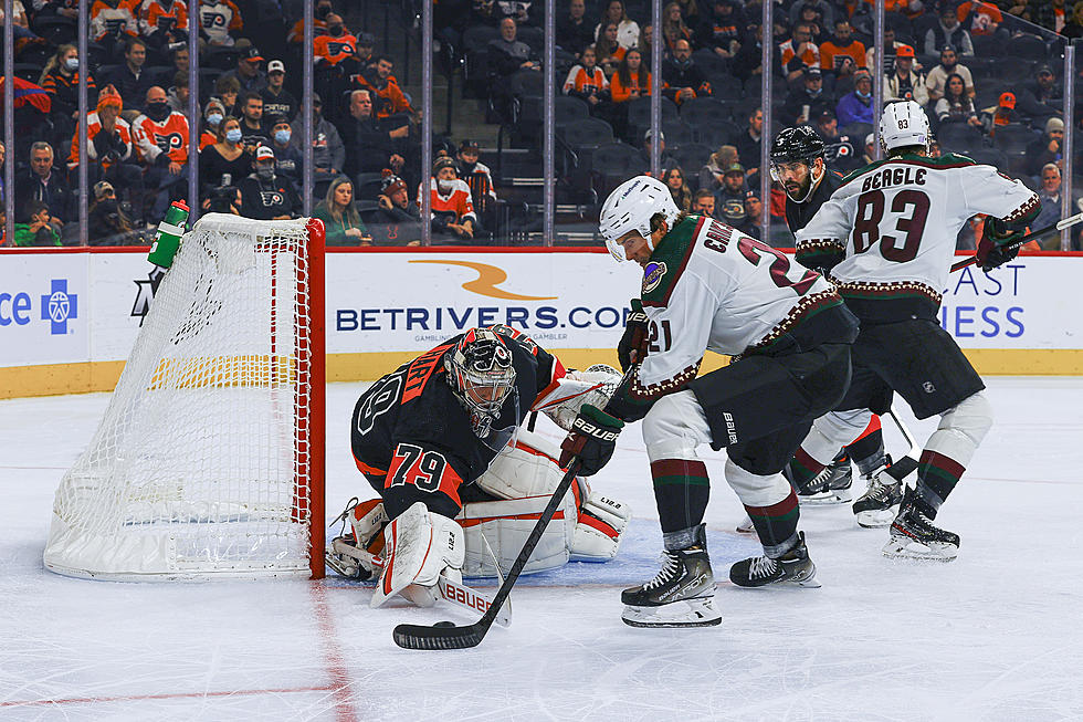 Hart Blanks Coyotes as Flyers Get Back in Win Column