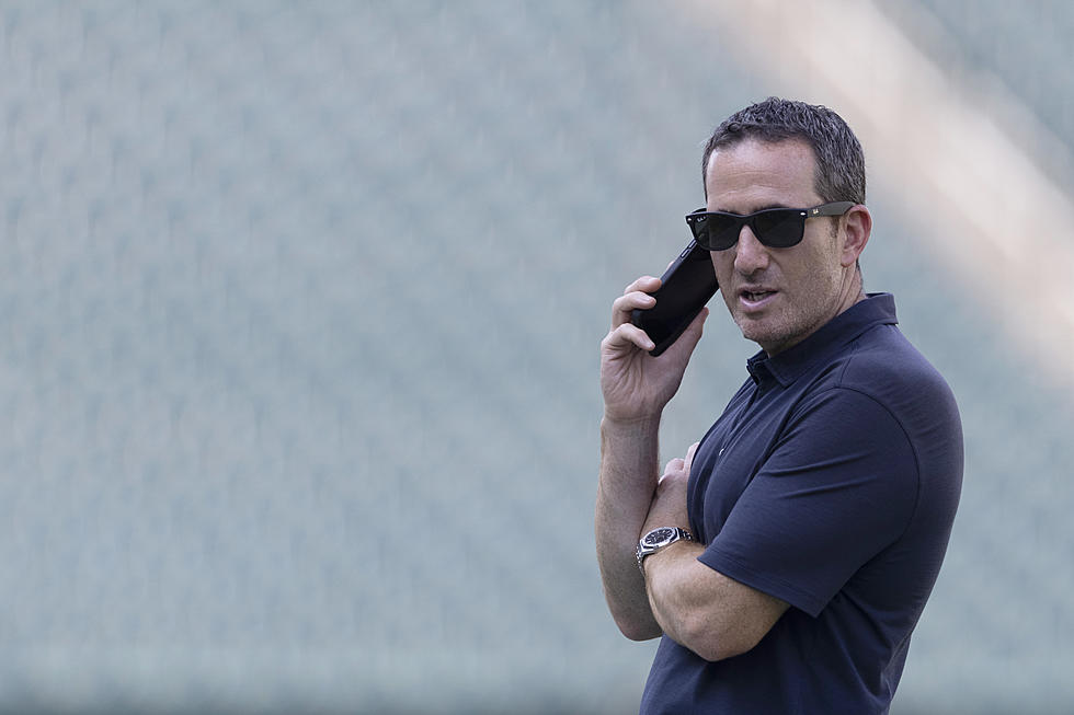 Report: Eagles Extend Contract of GM Howie Roseman