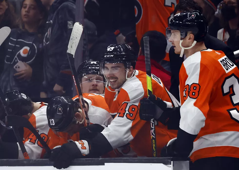 Cates’ Short-Handed Goal Lifts Flyers Over Kings