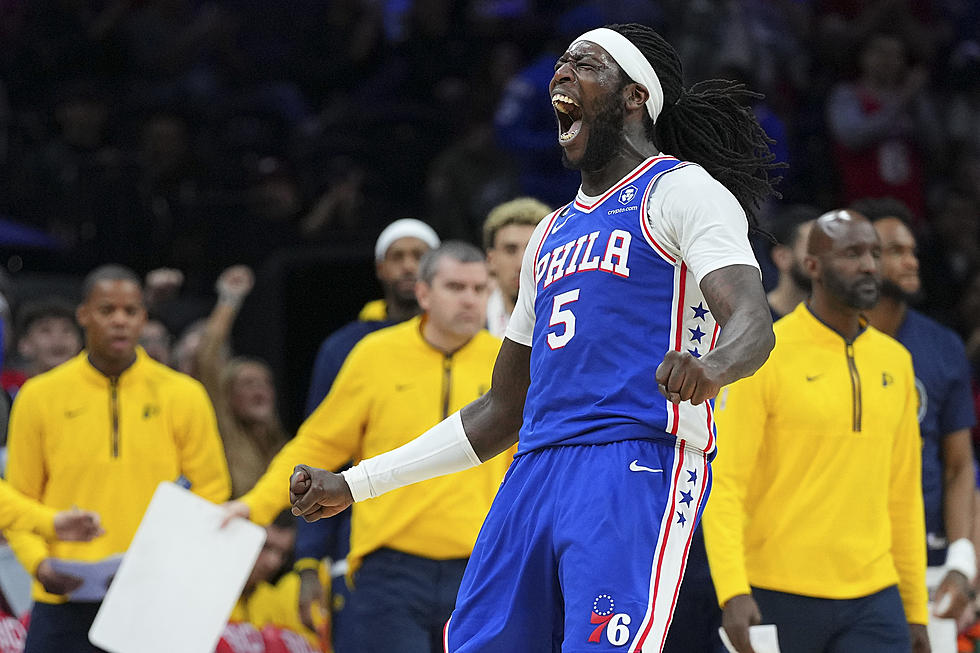Montrezl Harrell suffers torn ACL and medial meniscal tear
