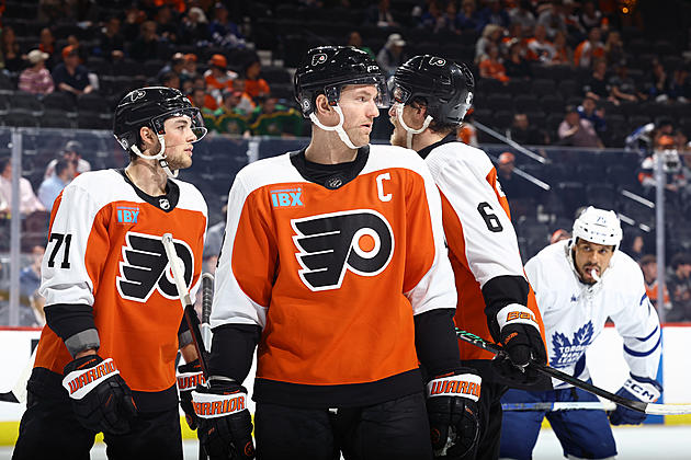 Flyers-Maple Leafs Preview: Scratching and Clawing